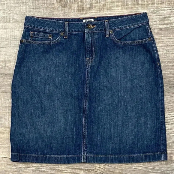 LL Bean Favorite Fit Denim Skirt Size 10 Petite Casual Work Preppy - Picture 2 of 11